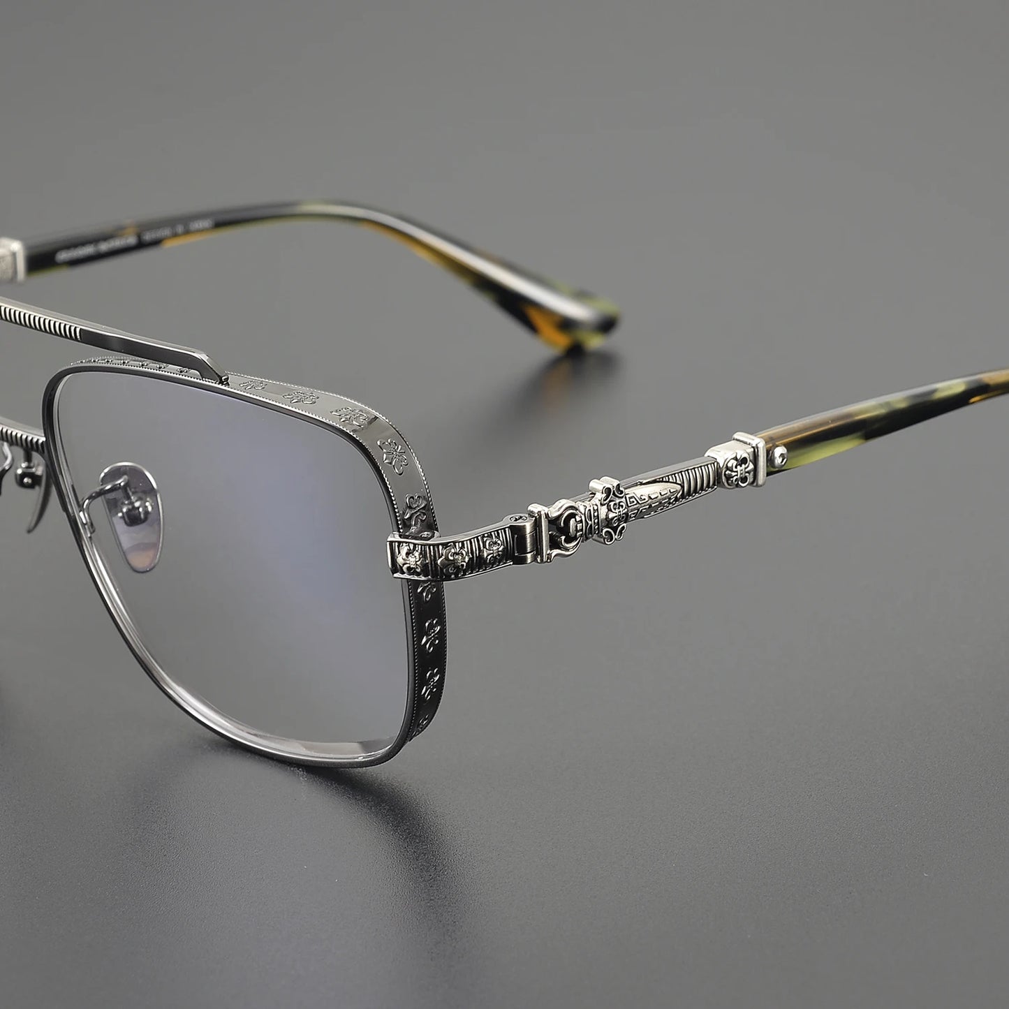 FADEZ Luxury Titanium Glasses